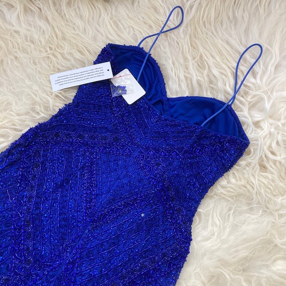 AIDAN MATTOX V-Neck Mini Dress - Picture 13 of 14